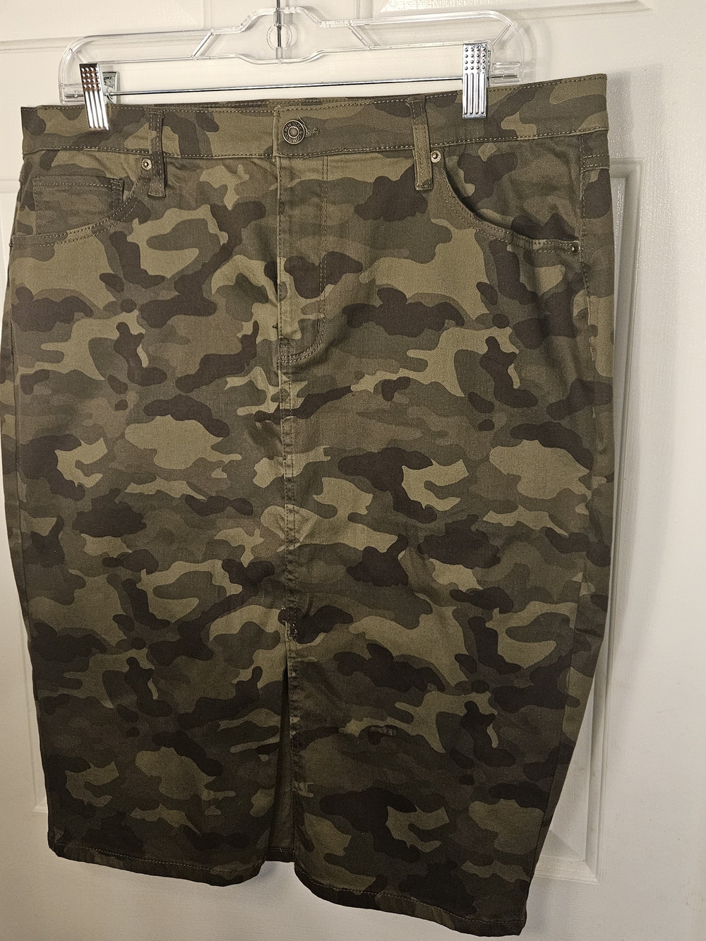 New York & Company Olive Green Camo Pencil Skirt
